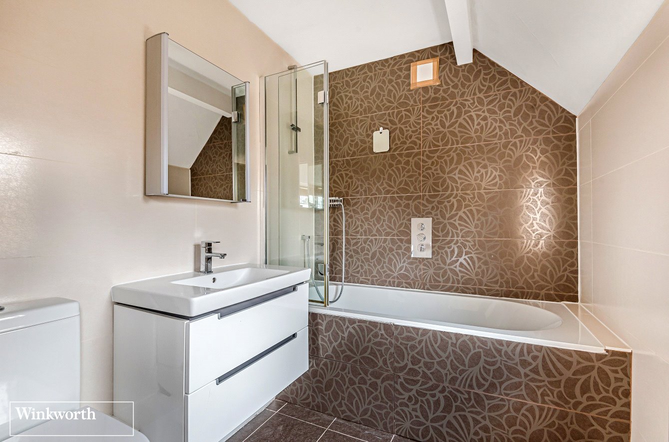 En-Suite Bathroom